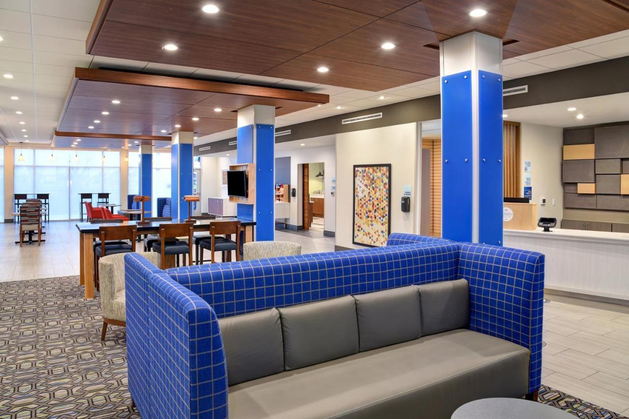 Holiday Inn Express & Suites - Ottawa By Ihg المظهر الخارجي الصورة